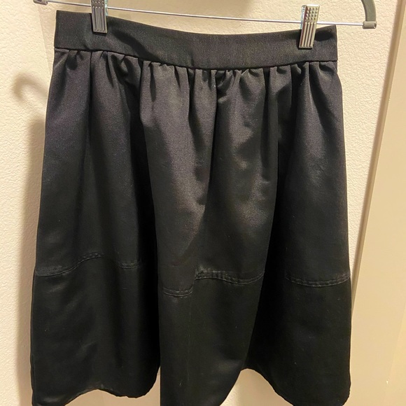 Fancy puff skirt - Picture 3 of 3